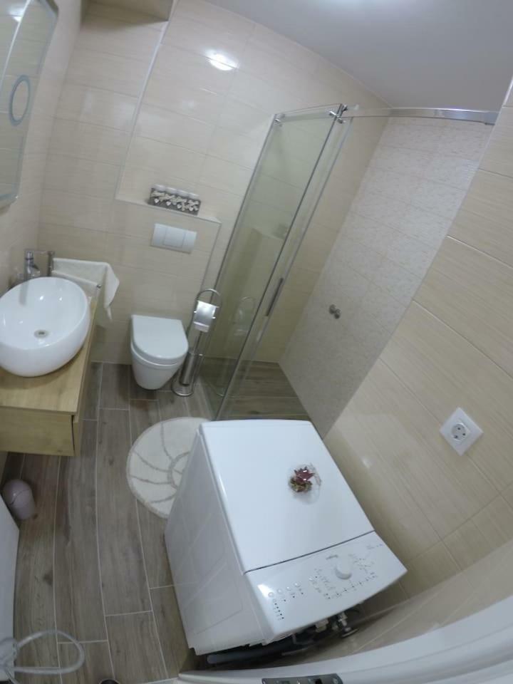 The Globetrotter'S Residence Kastel Novi Luaran gambar