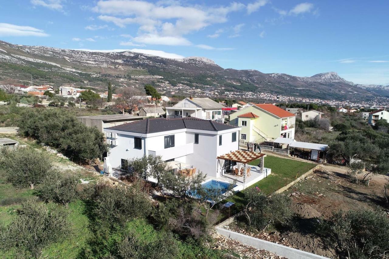 The Globetrotter'S Residence Kastel Novi Luaran gambar